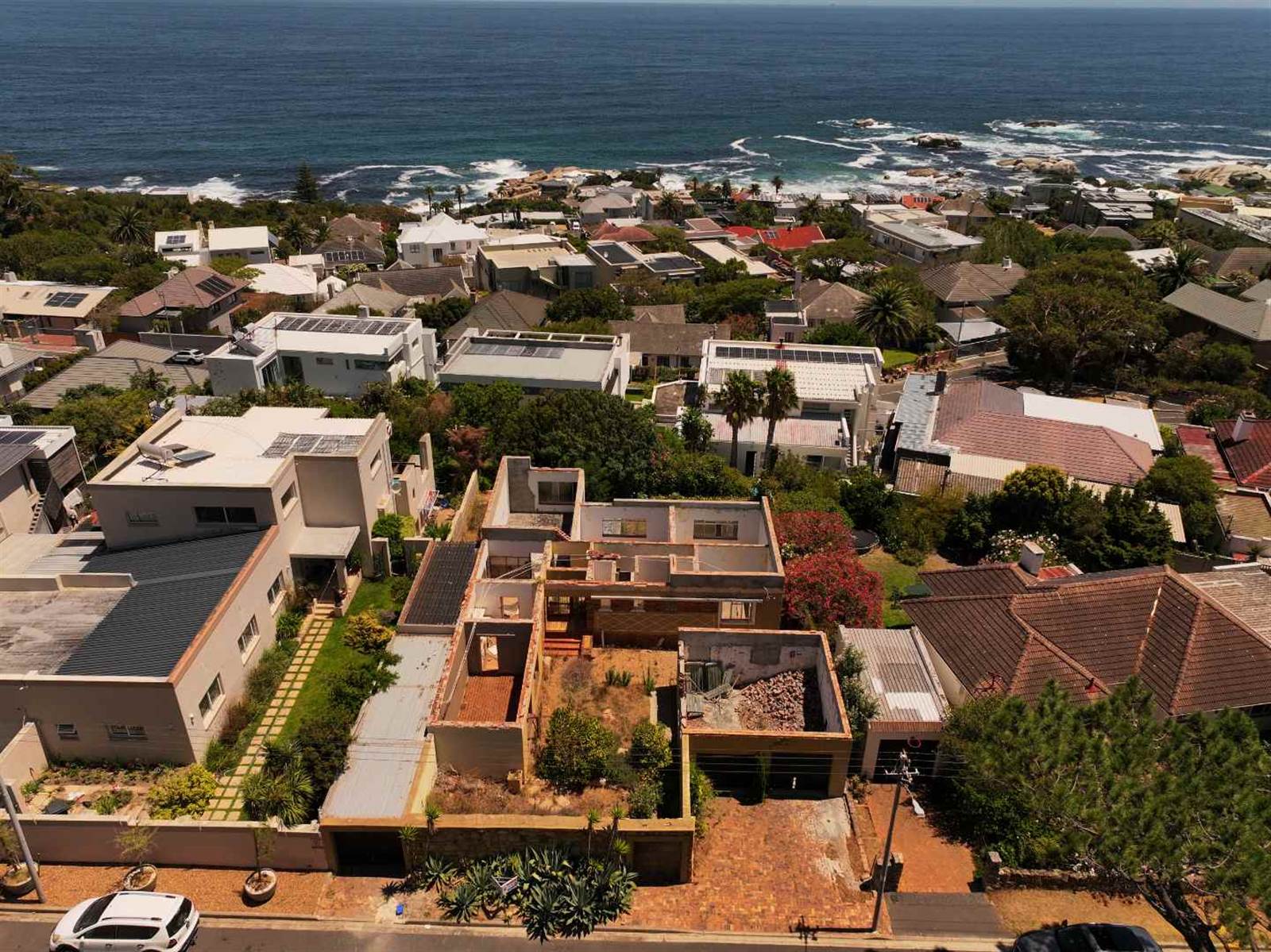 595 m² Land available in Camps Bay photo number 3