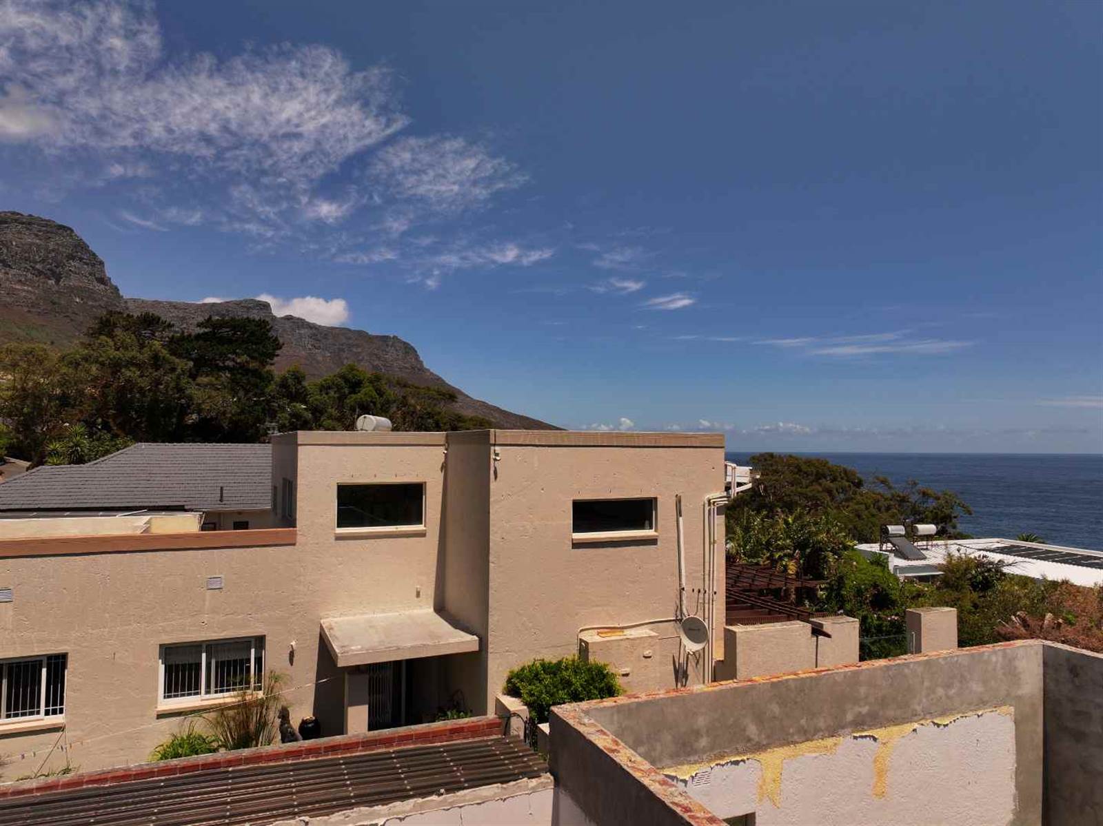 595 m² Land available in Camps Bay photo number 27