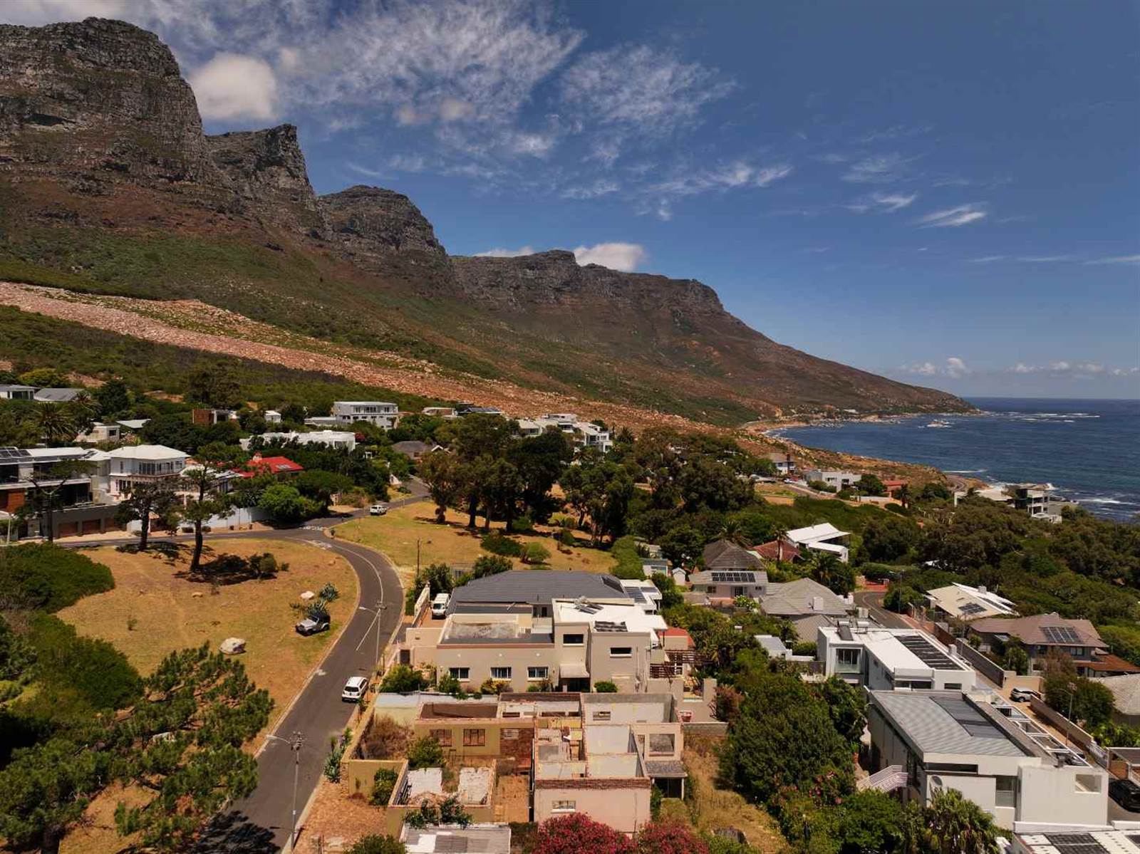 595 m² Land available in Camps Bay photo number 5