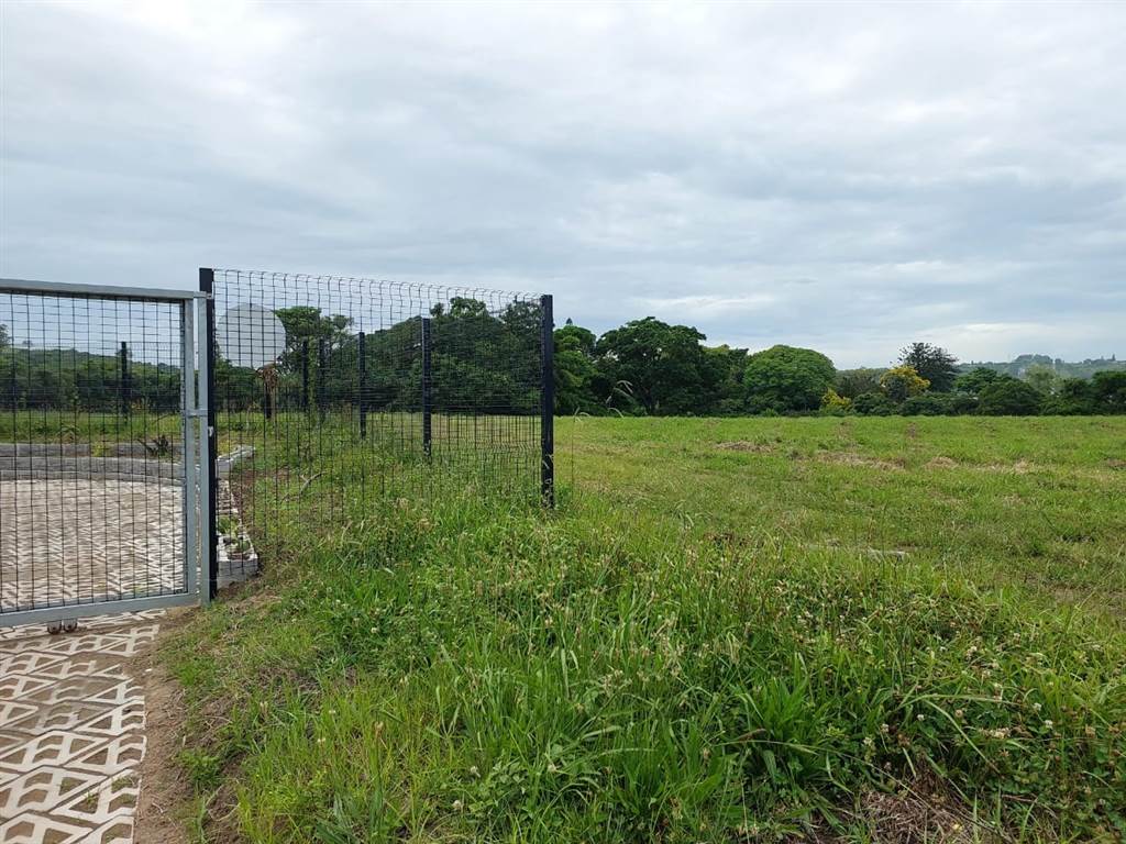 8730 m² Land available in Gonubie photo number 7