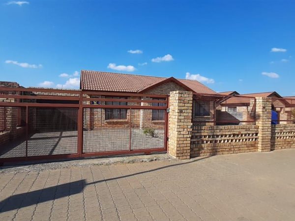 3 Bedroom House 3 Bedroom House