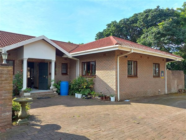 5 Bed House in Umtentweni