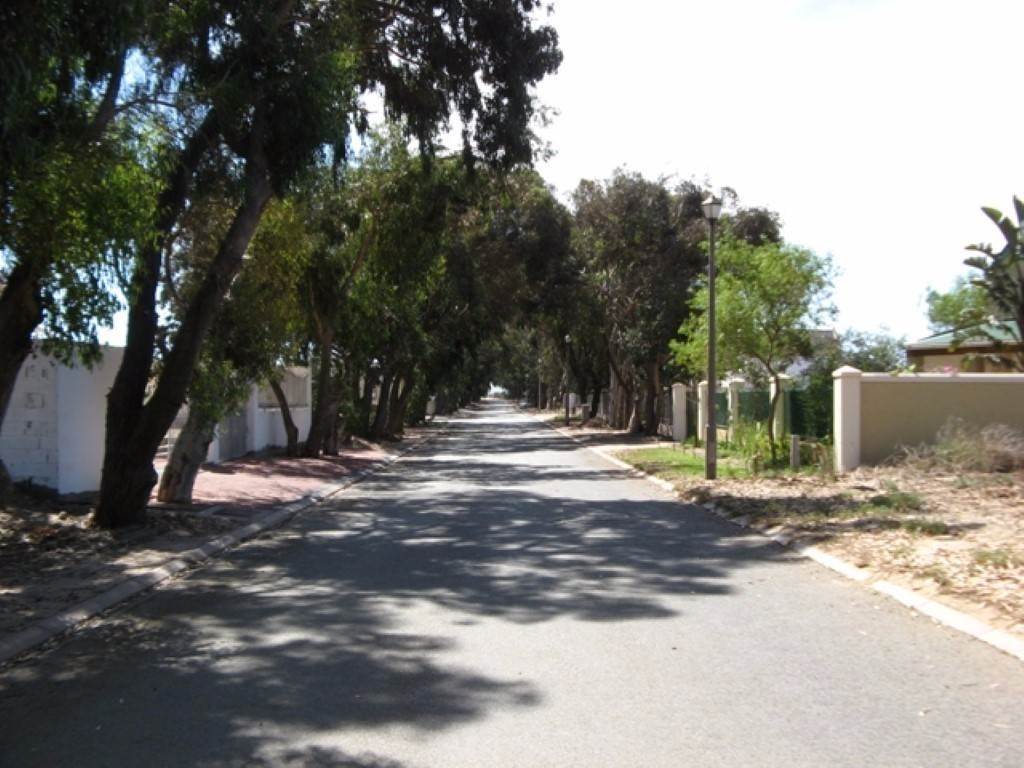 600 m² Land available in Saldanha photo number 1