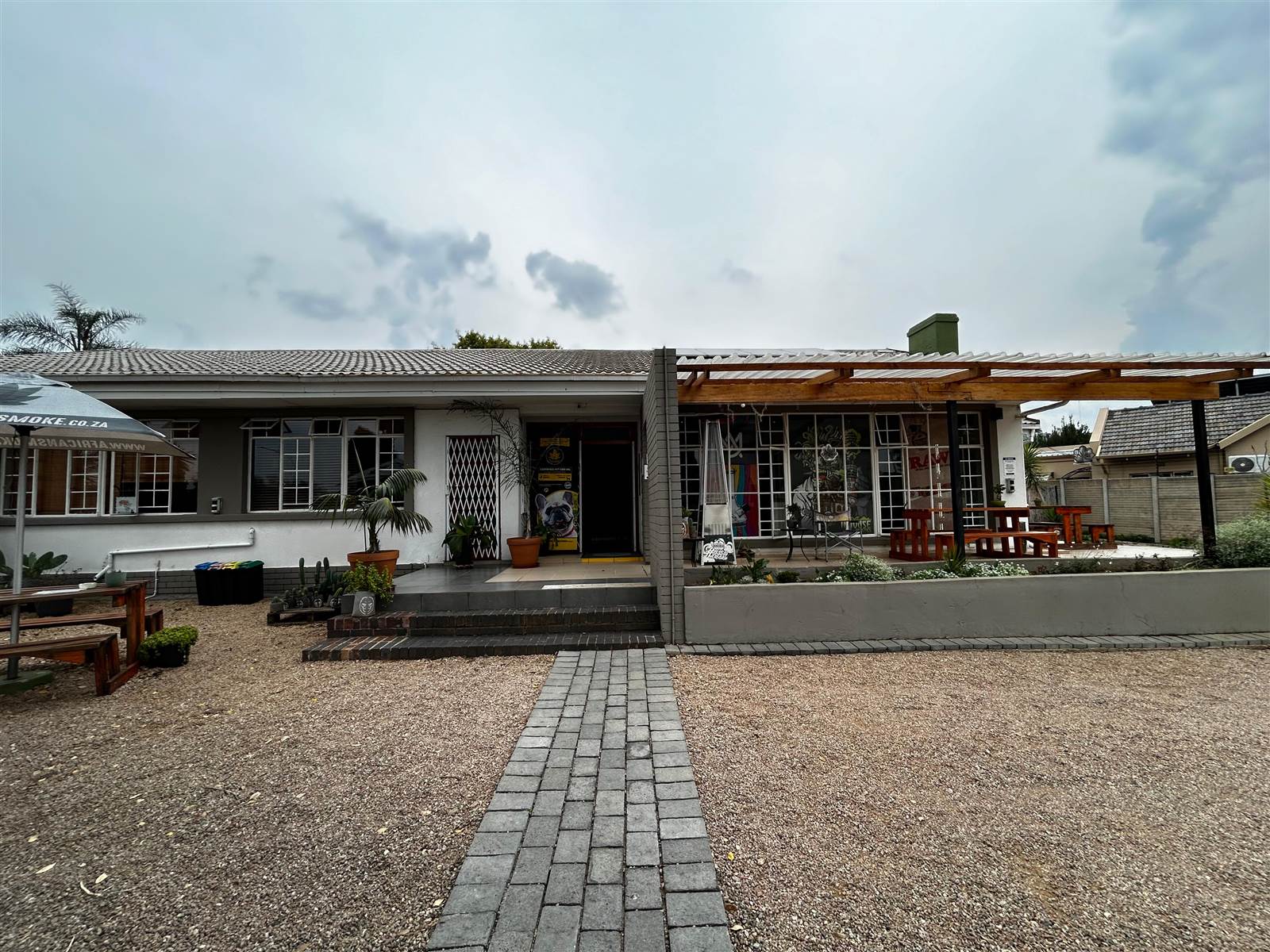 300  m² Commercial space in Northcliff photo number 2
