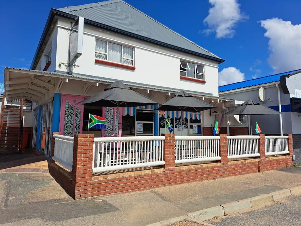 190  m² Commercial space in Stilbaai photo number 11