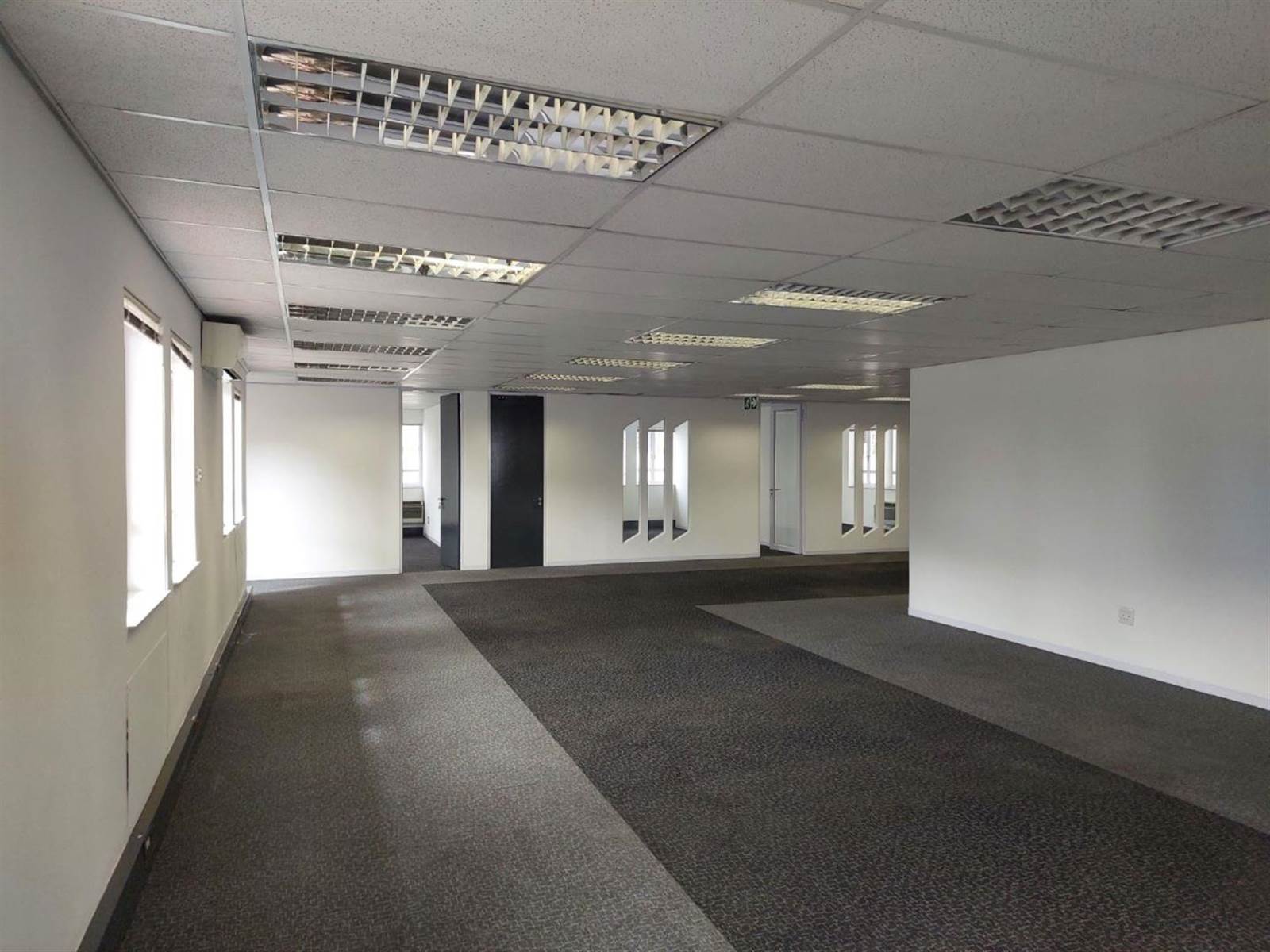 1224  m² Commercial space in Bryanston photo number 4