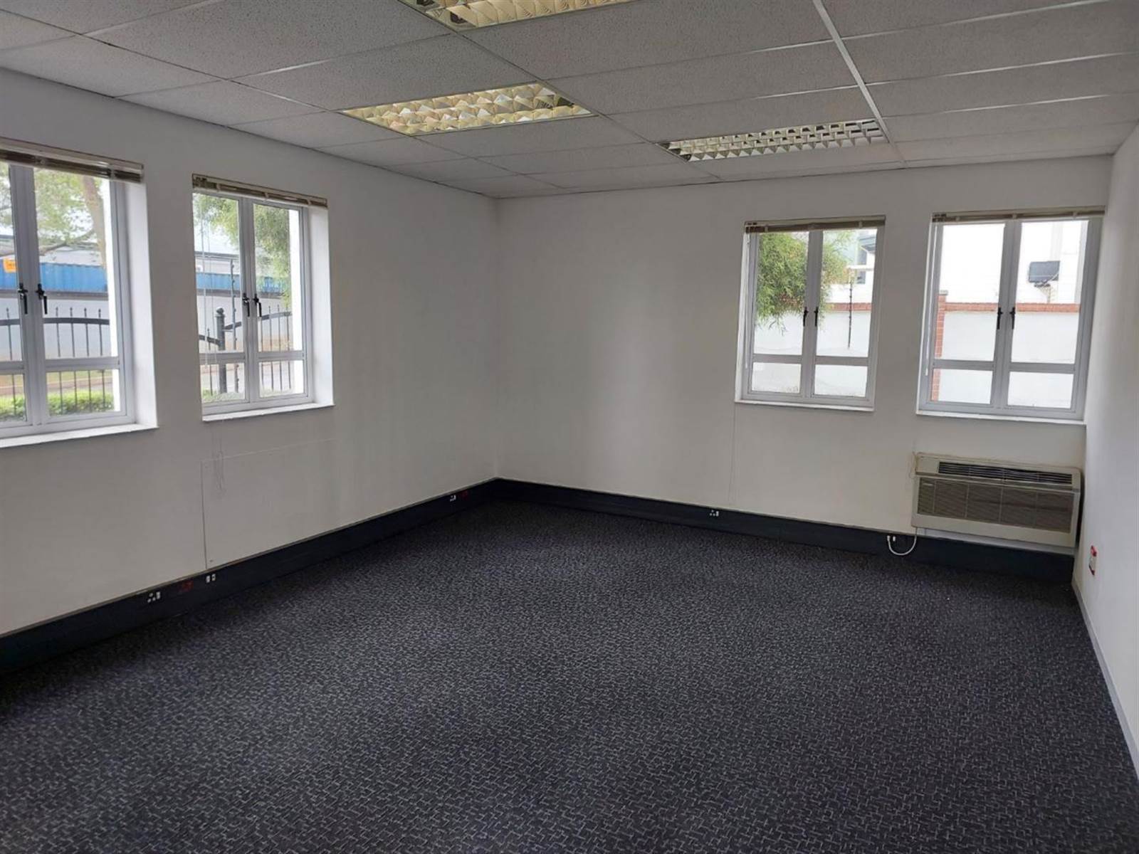 1224  m² Commercial space in Bryanston photo number 11