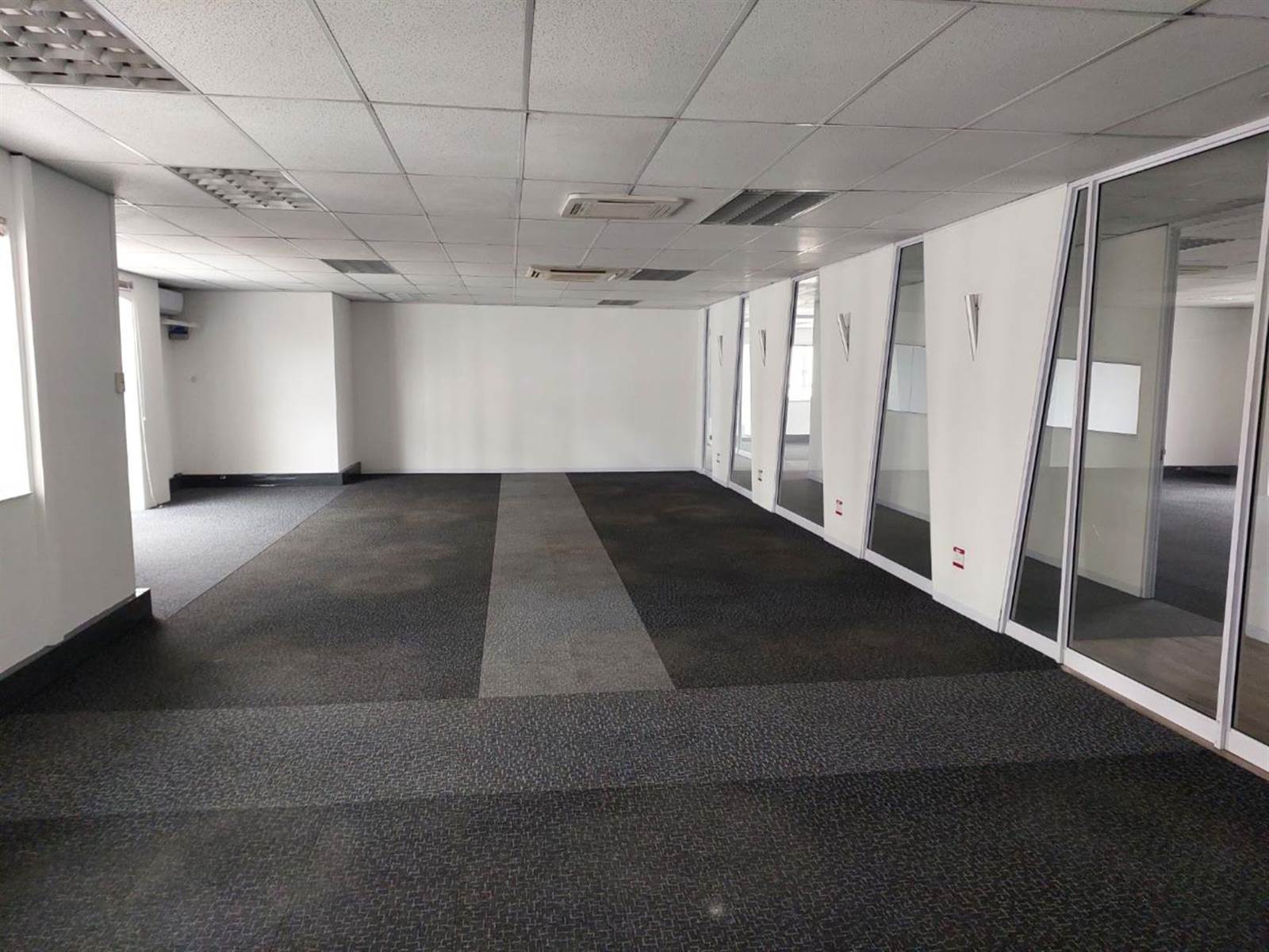 1224  m² Commercial space in Bryanston photo number 29