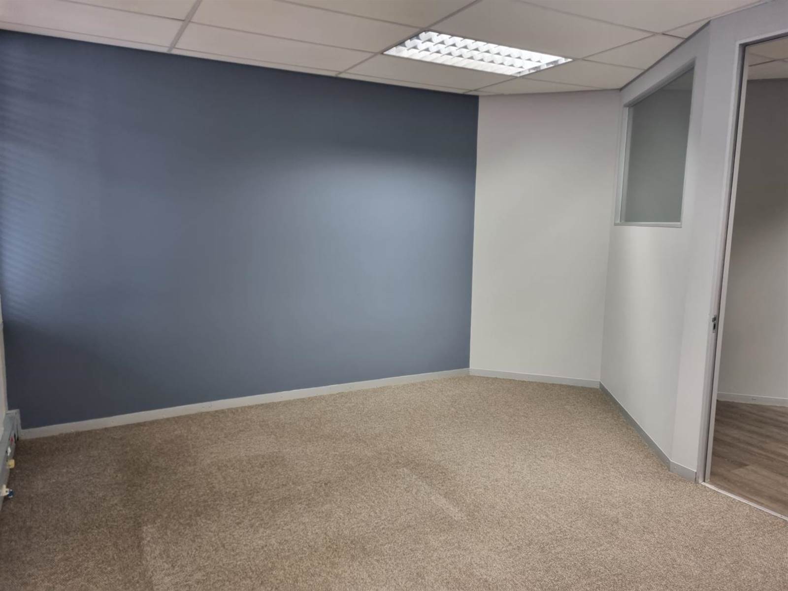 122  m² Office Space in Lynnwood photo number 12