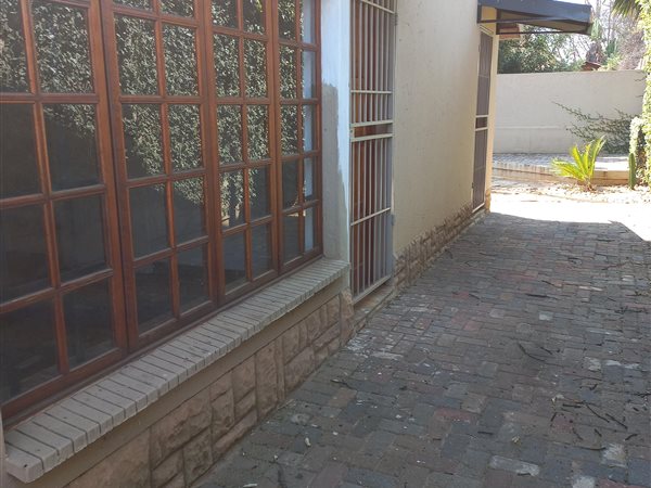 25 m² Commercial space 25 m² Commercial space