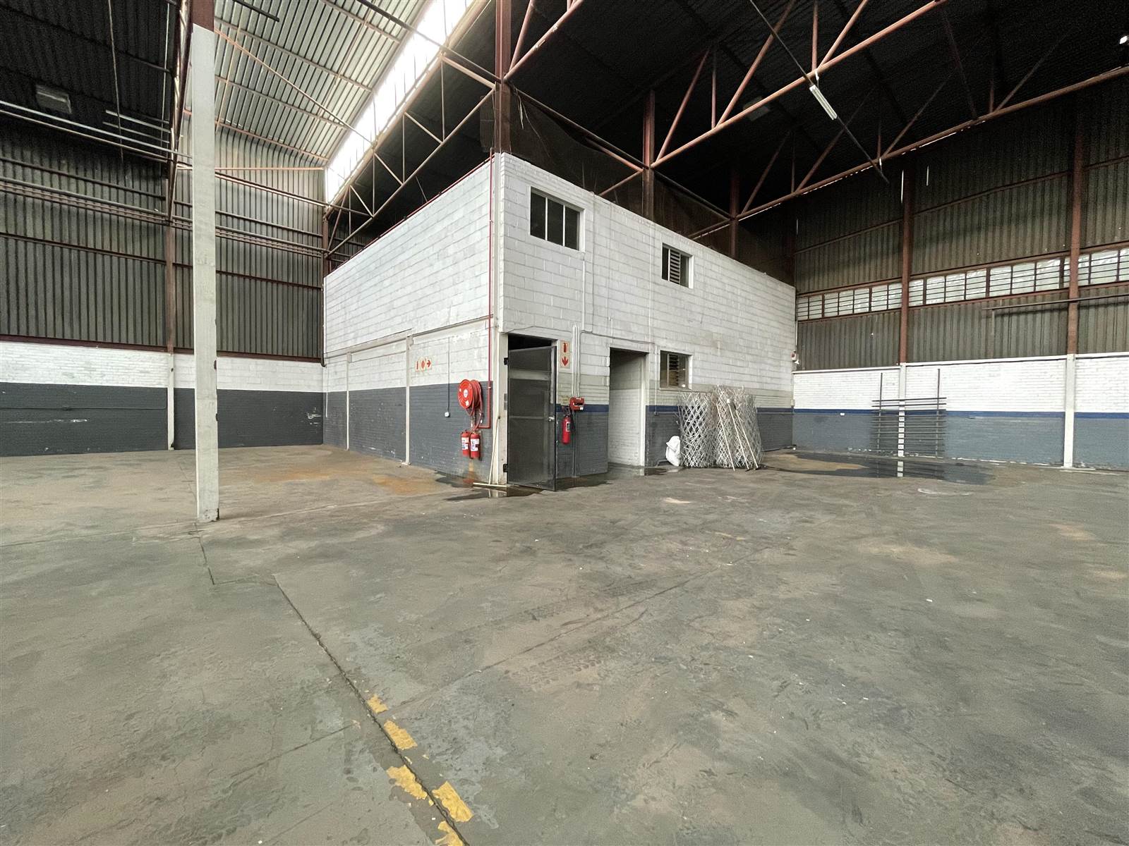 9758  m² Industrial space in Heriotdale photo number 4