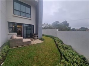 2 Bed Apartment in Menlyn