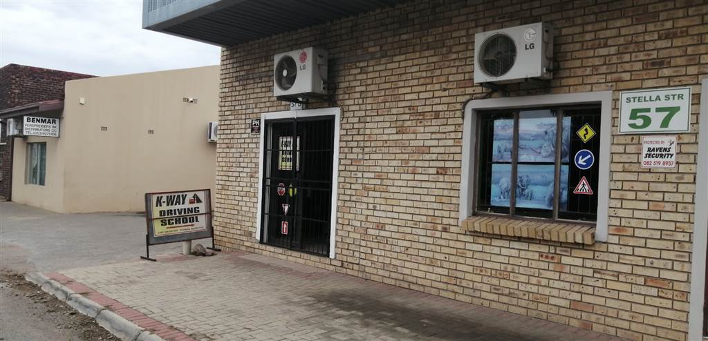 Commercial space in Vryburg photo number 12