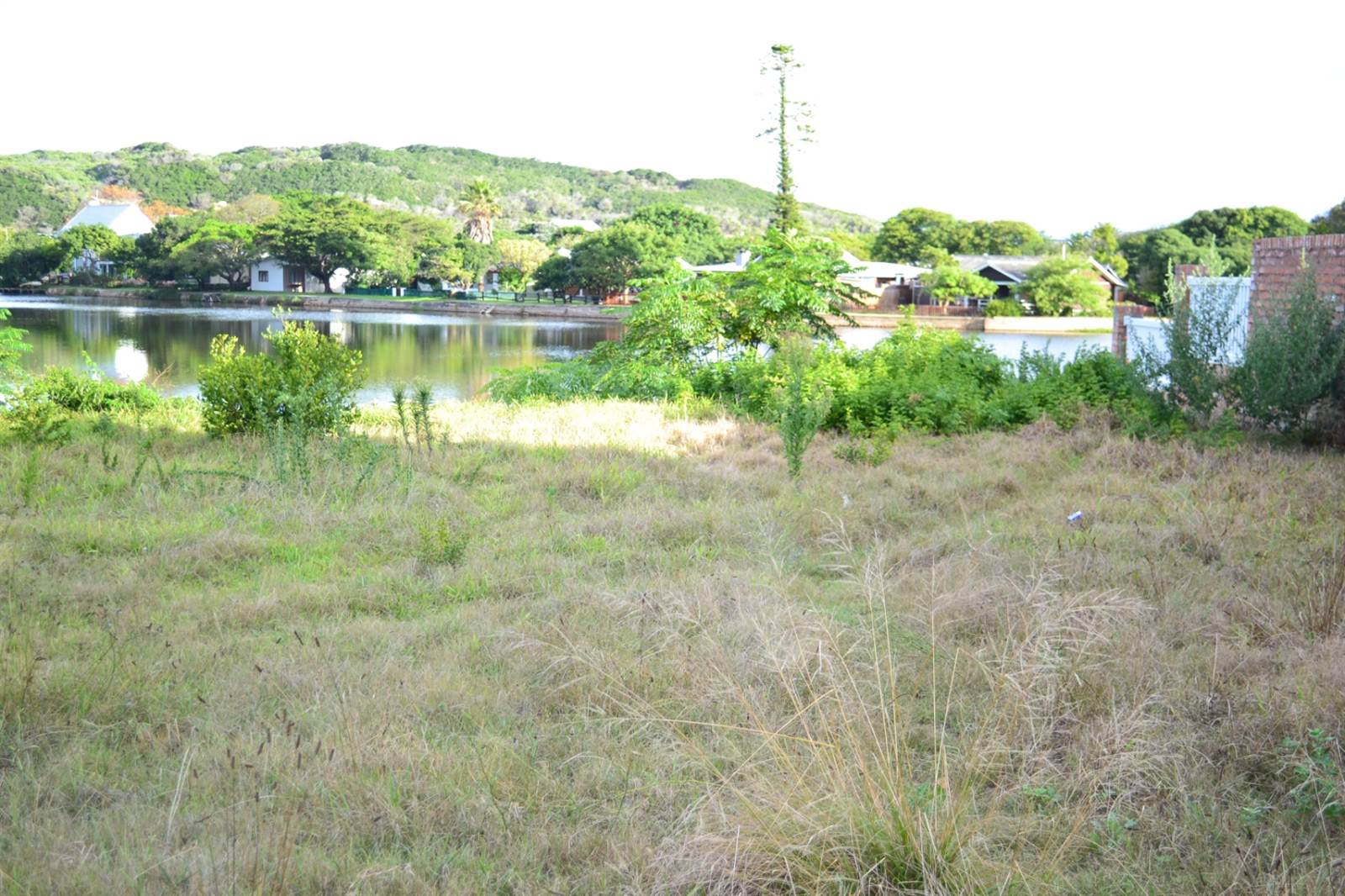 647 m² Land available in The Island photo number 4
