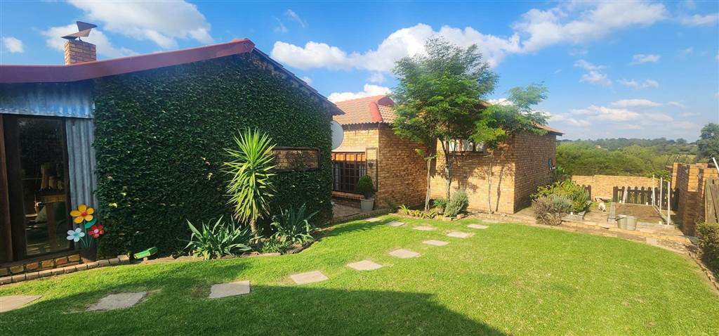 3 Bed House in Highveld Park photo number 22