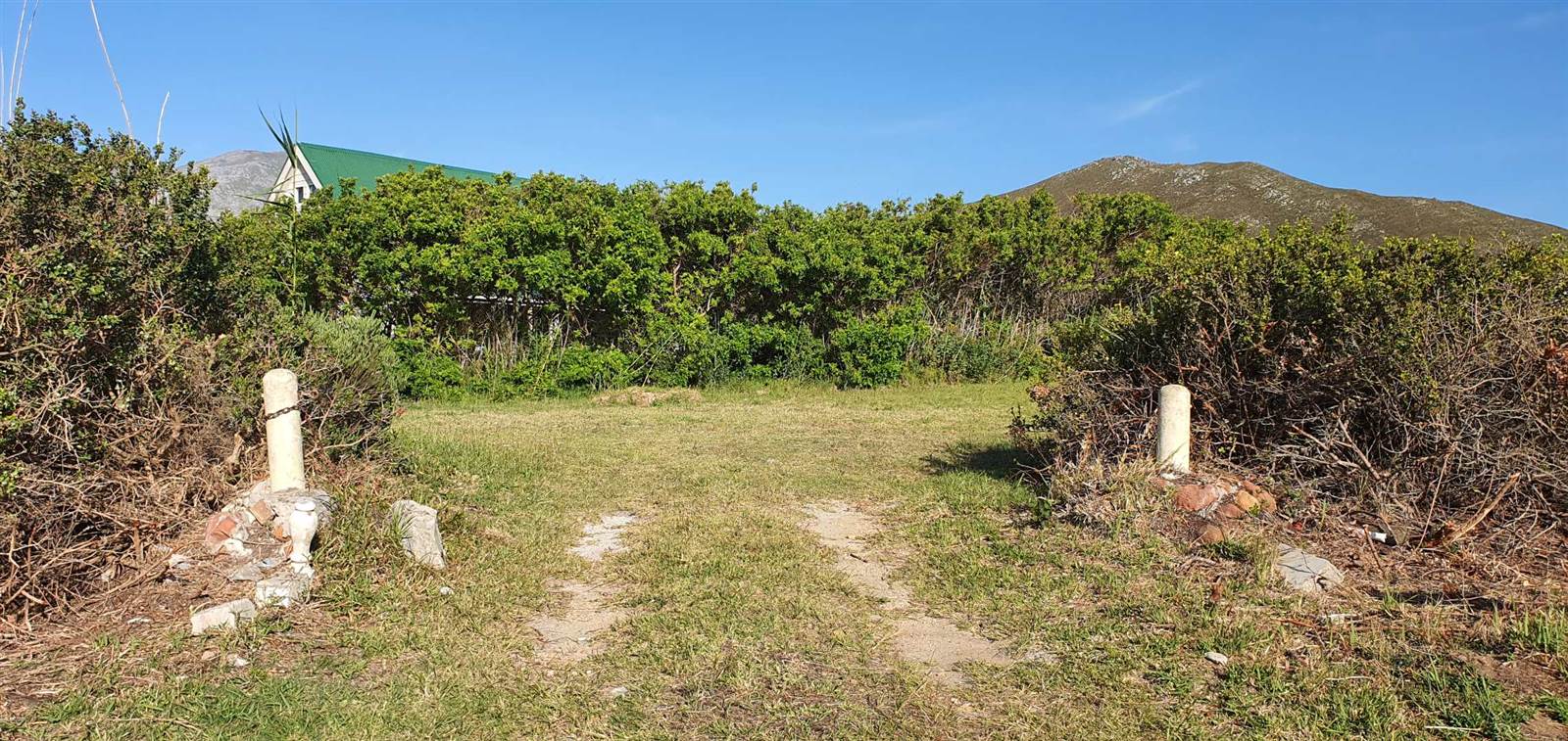 1151 m² Land available in Pringle Bay photo number 4