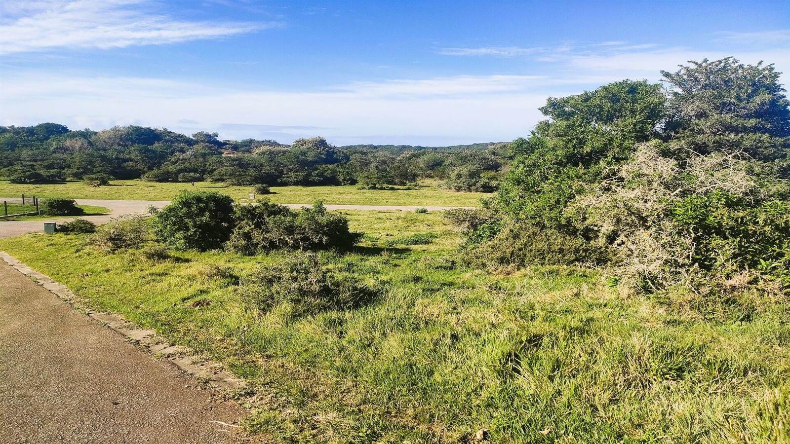 795 m² Land available in Boesmansriviermond photo number 11