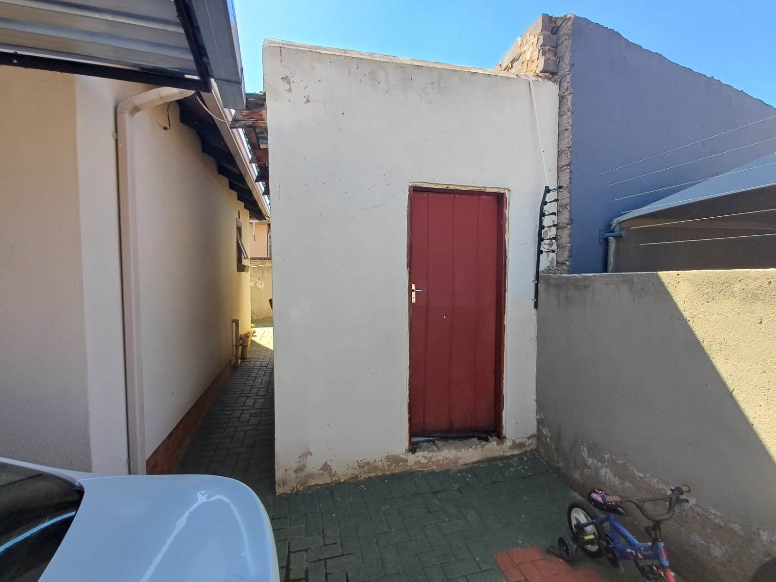 3 Bed House in Mamelodi East photo number 20