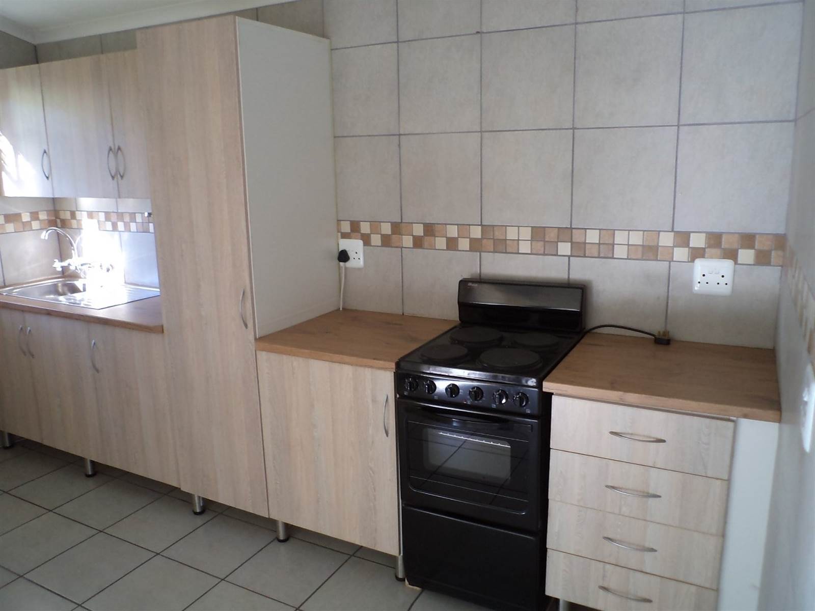 1 Bed Apartment in Vredefort photo number 5