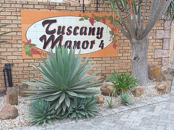 3 Bedroom Townhouse 3 Bedroom Townhouse