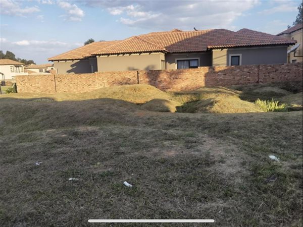 375 m² Land available in Brakpan North