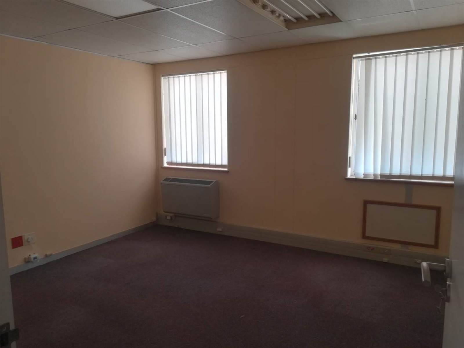 147  m² Office Space in Mill Park photo number 12
