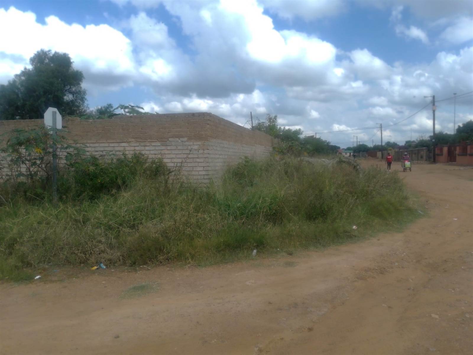1120 m² Land available in Temba photo number 4