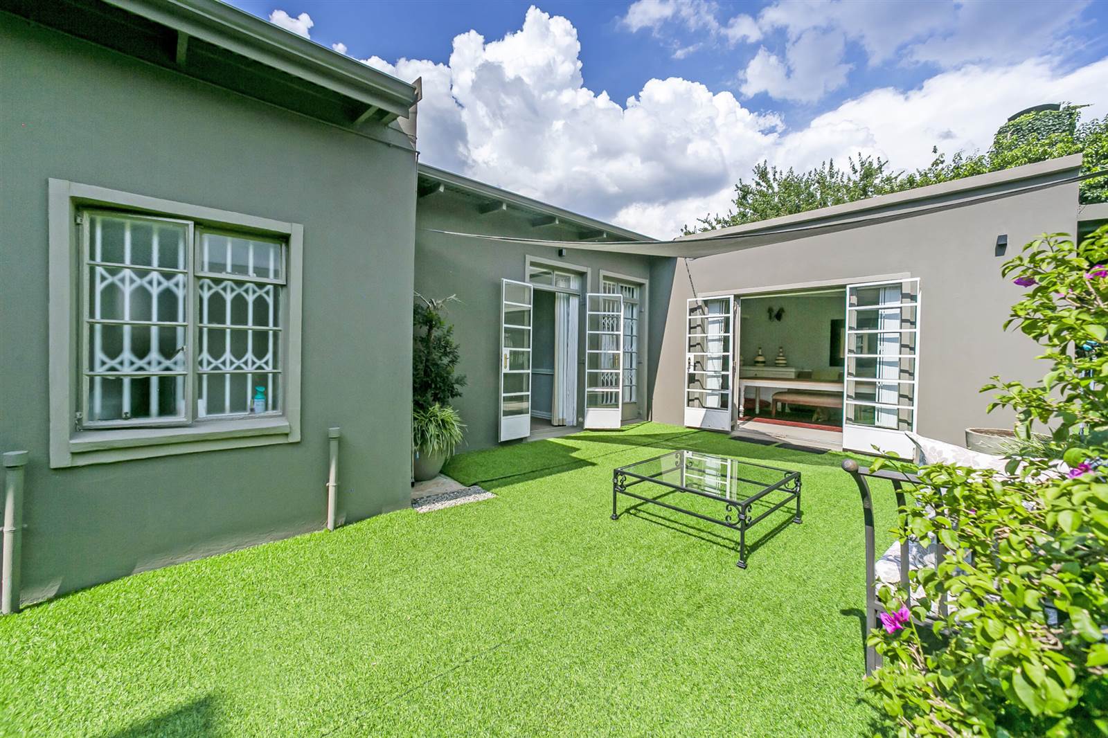 3 Bed House in Parkhurst photo number 10