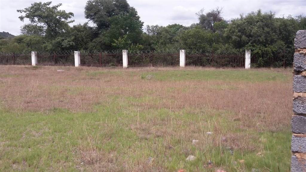 433 m² Land available in Brits photo number 4