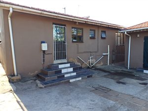 4 Bed House in Austerville