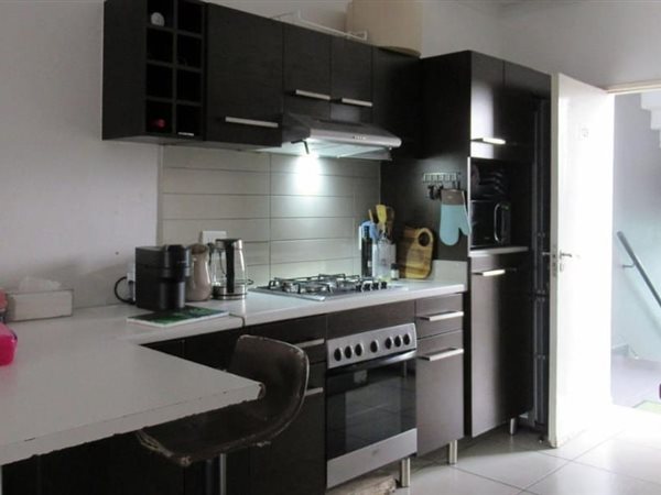 2 Bedroom Townhouse 2 Bedroom Townhouse