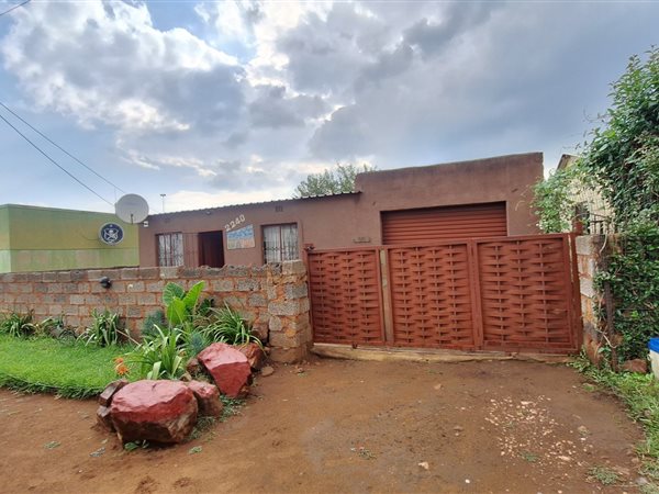 2 Bedroom House 2 Bedroom House