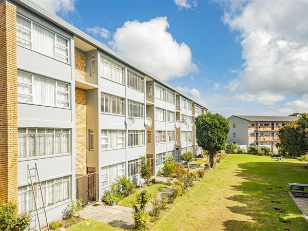 2 Bedroom Apartment 2 Bedroom Apartment
