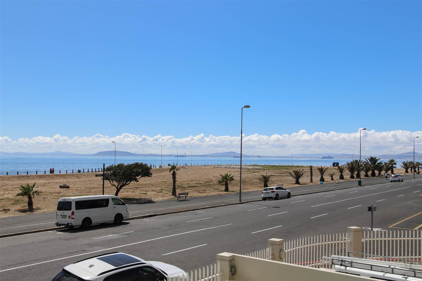 3 Bed Apartment in Mouille Point photo number 13