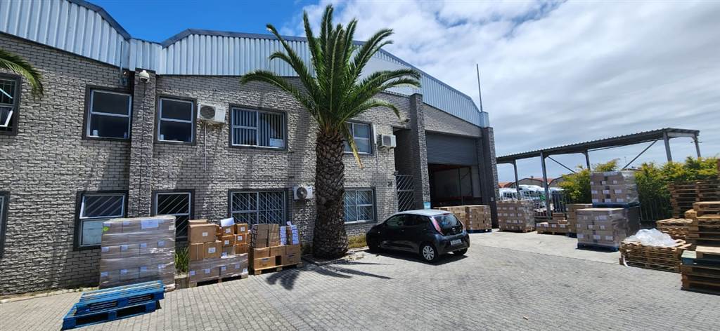 830  m² Industrial space in Killarney Gardens photo number 1
