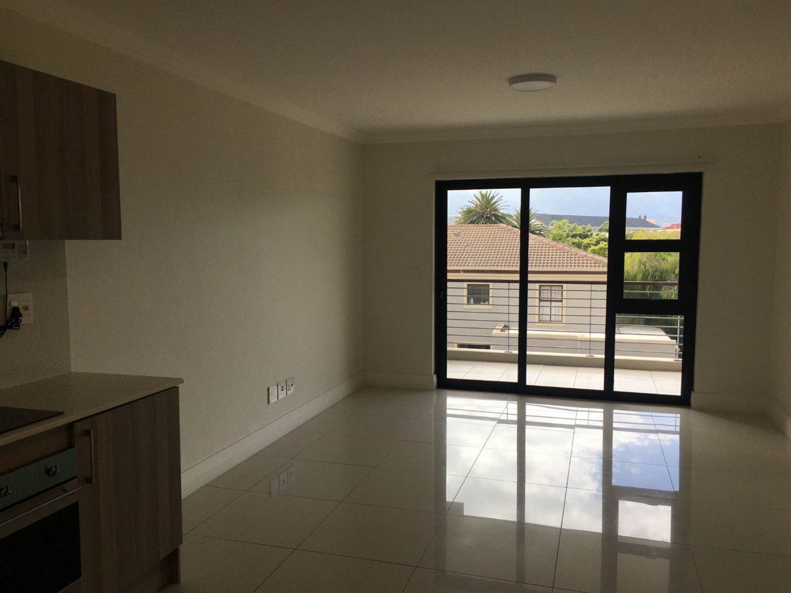 2 Bed Apartment in Tokai photo number 4