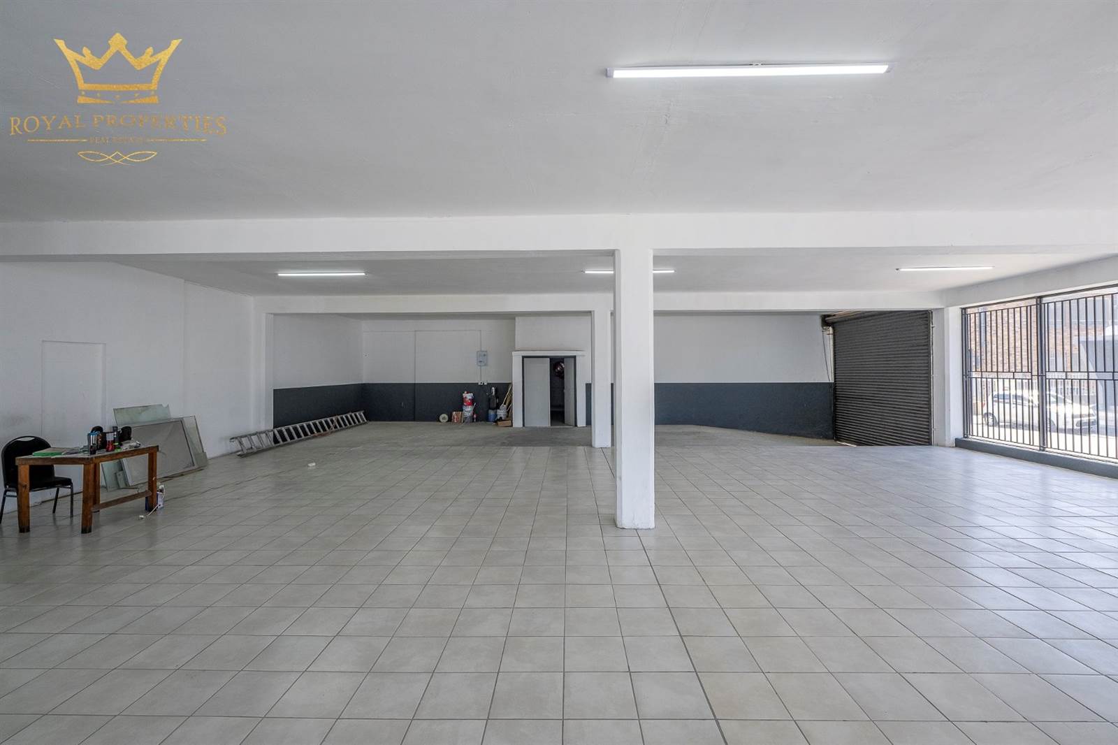2450  m² Commercial space in Maitland photo number 4