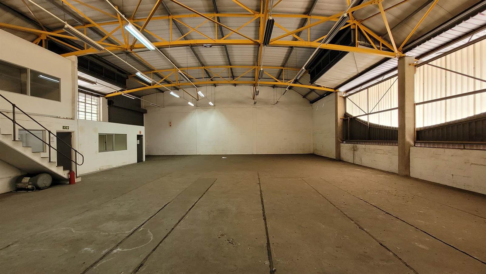 505  m² Industrial space in Mountain Ridge photo number 8