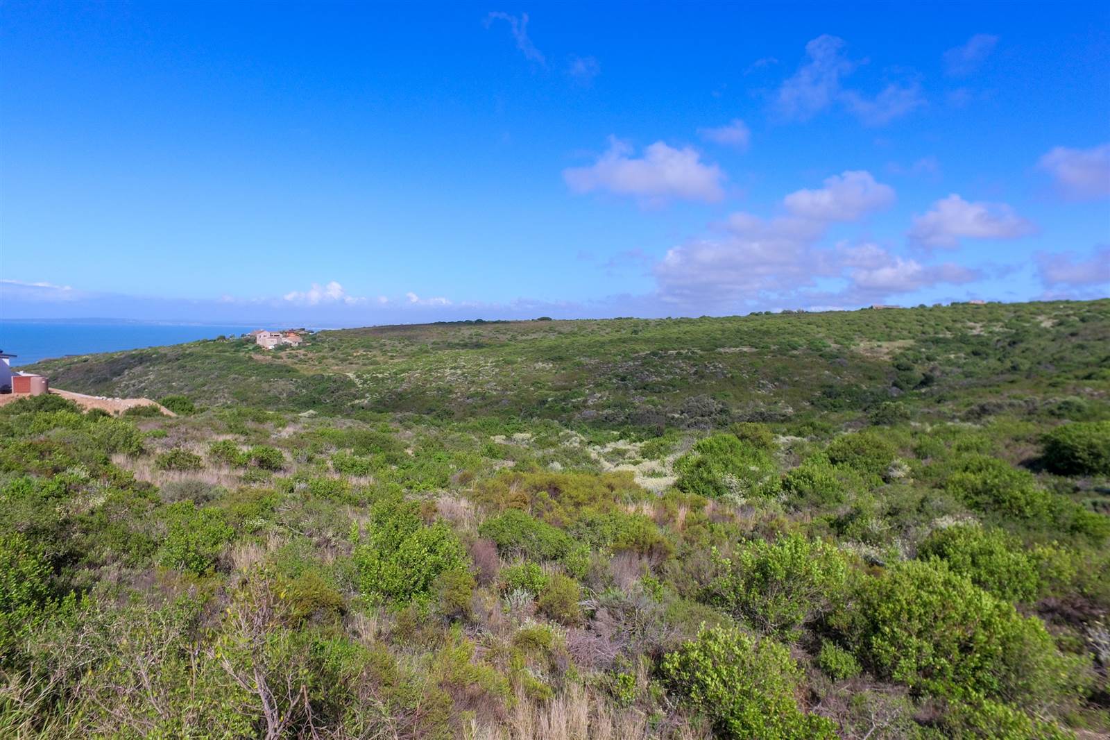 3386 m² Land available in Dana Bay photo number 2