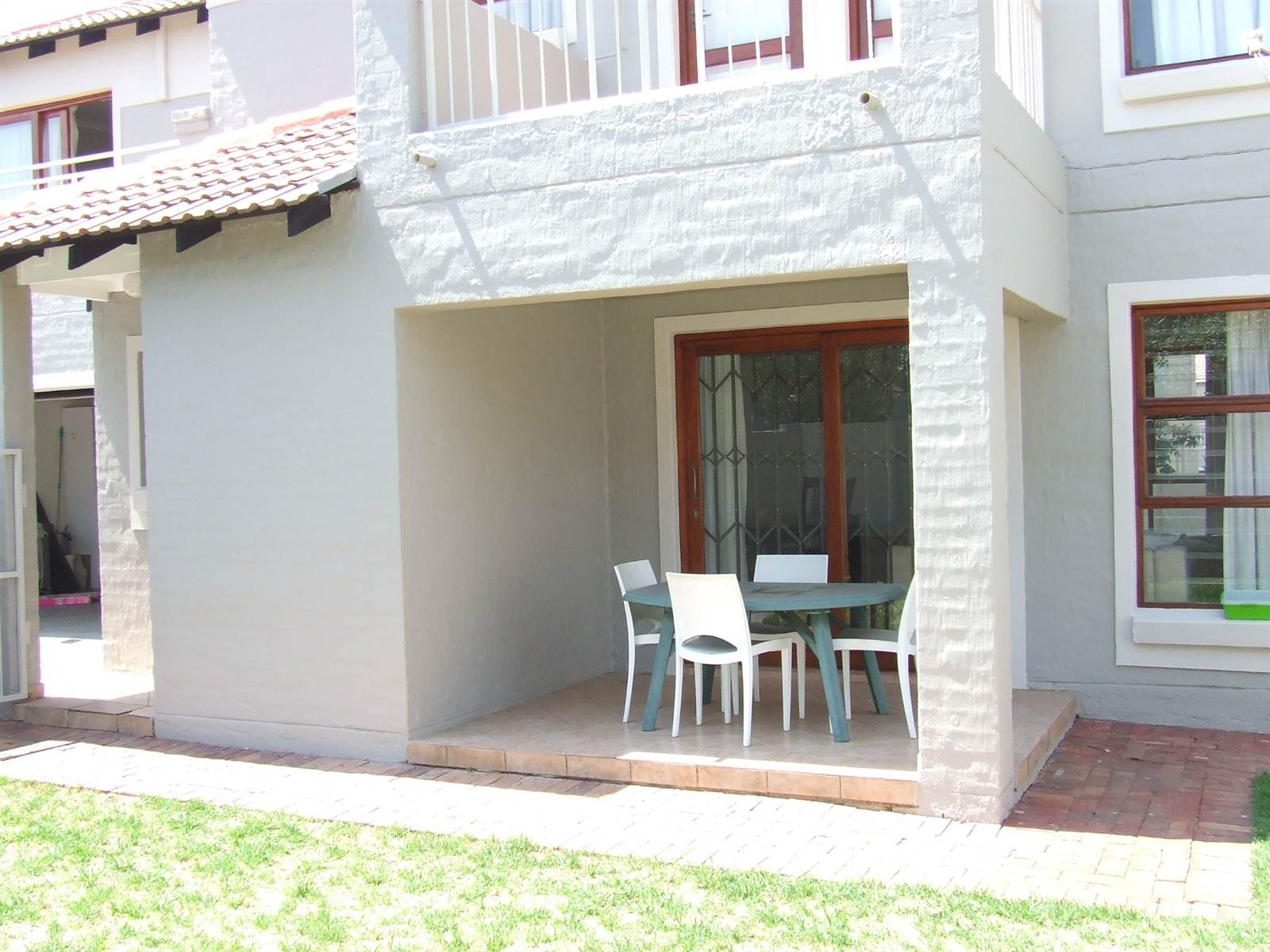 3 Bed Townhouse in Kyalami Hills photo number 22