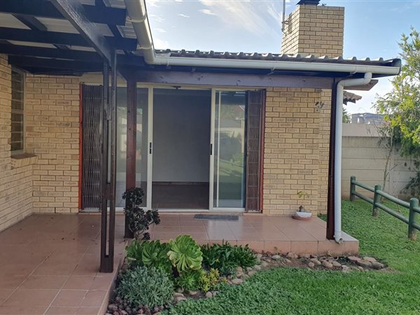 4 Bedroom House 4 Bedroom House
