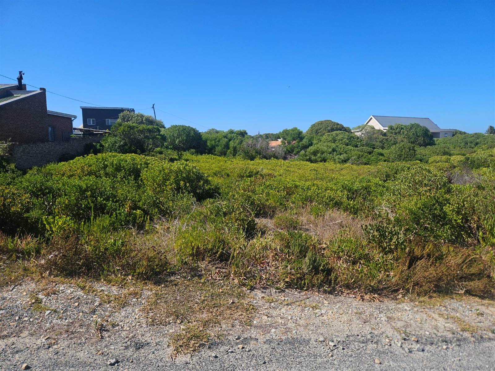 883 m² Land available in Pearly Beach photo number 1