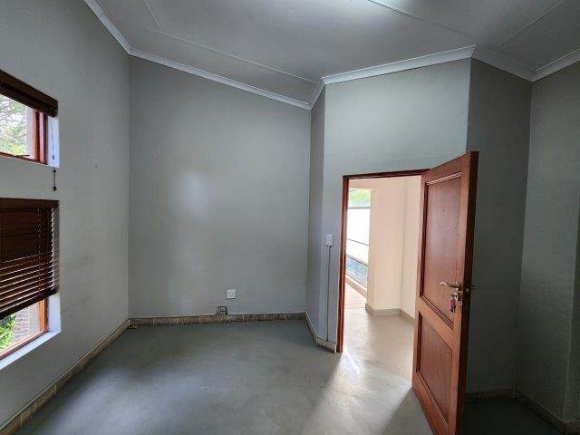 31.8  m² Commercial space in Hoedspruit photo number 7
