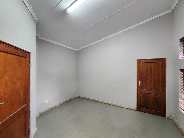 31.8  m² Commercial space in Hoedspruit photo number 9