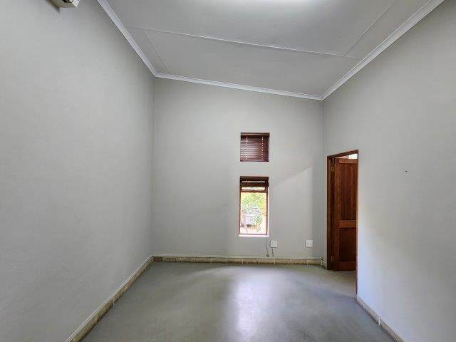 31.8  m² Commercial space in Hoedspruit photo number 6