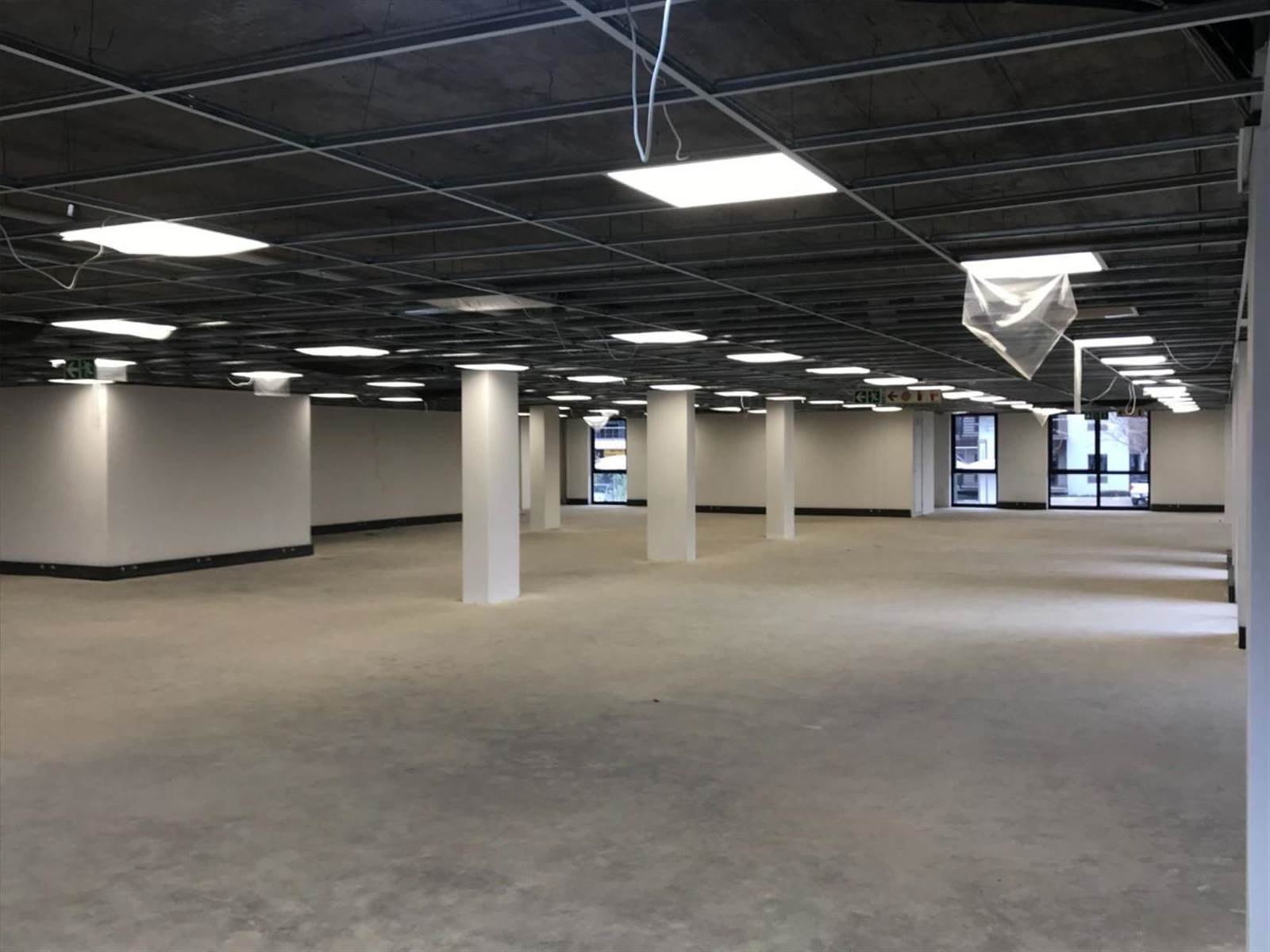 550  m² Commercial space in Vorna Valley photo number 2