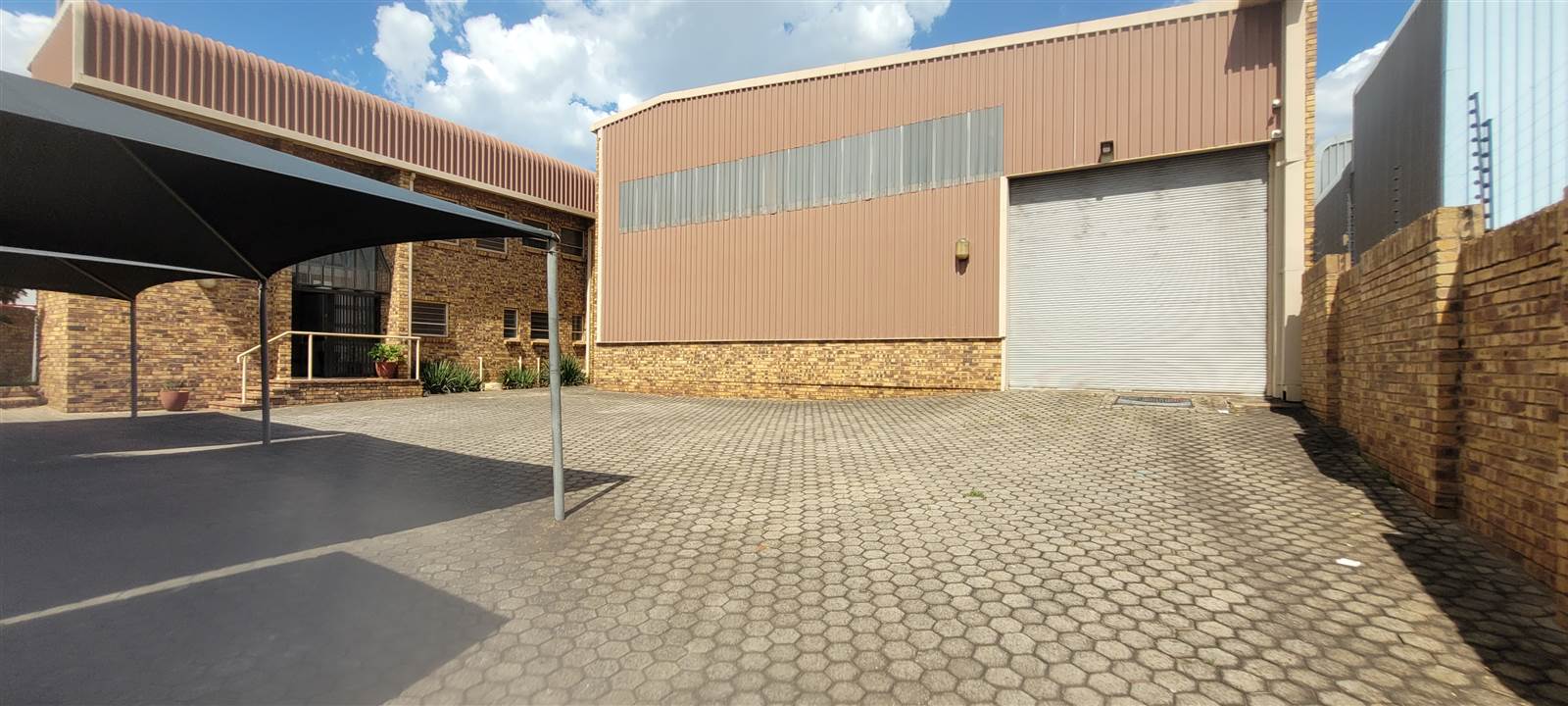 1300  m² Industrial space in Robertville photo number 16