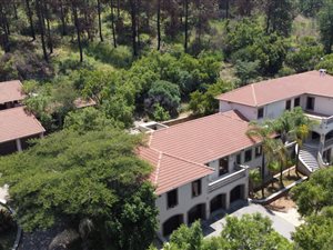 18 ha Smallholding in Mooiplaats AH