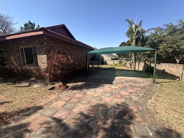 3 Bedroom House 3 Bedroom House