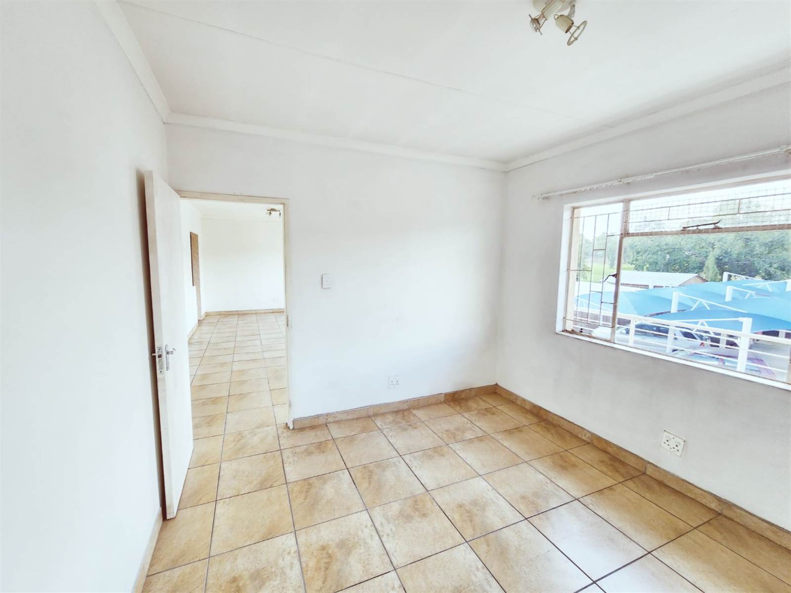 2 Bed Apartment in Northmead photo number 10